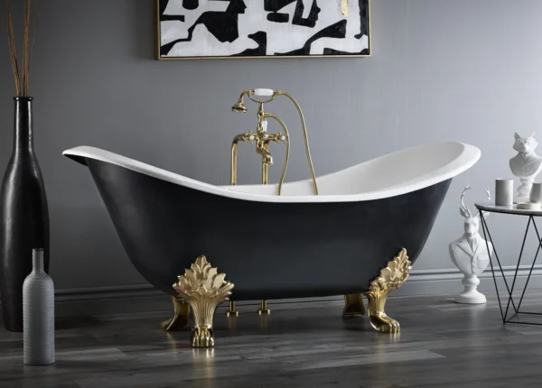 Chevoit Regency Tub in Black with Gold Lion Feet